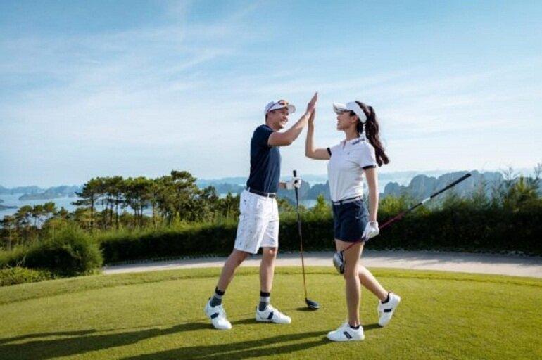 GỢI Ý OUTFIT CHUẨN XỊN CHO GOLFER NỮ